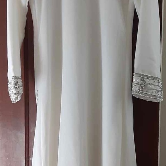 Royal Moroccan Dubai Abaya Embellished full-length white - Picture 3 of 3